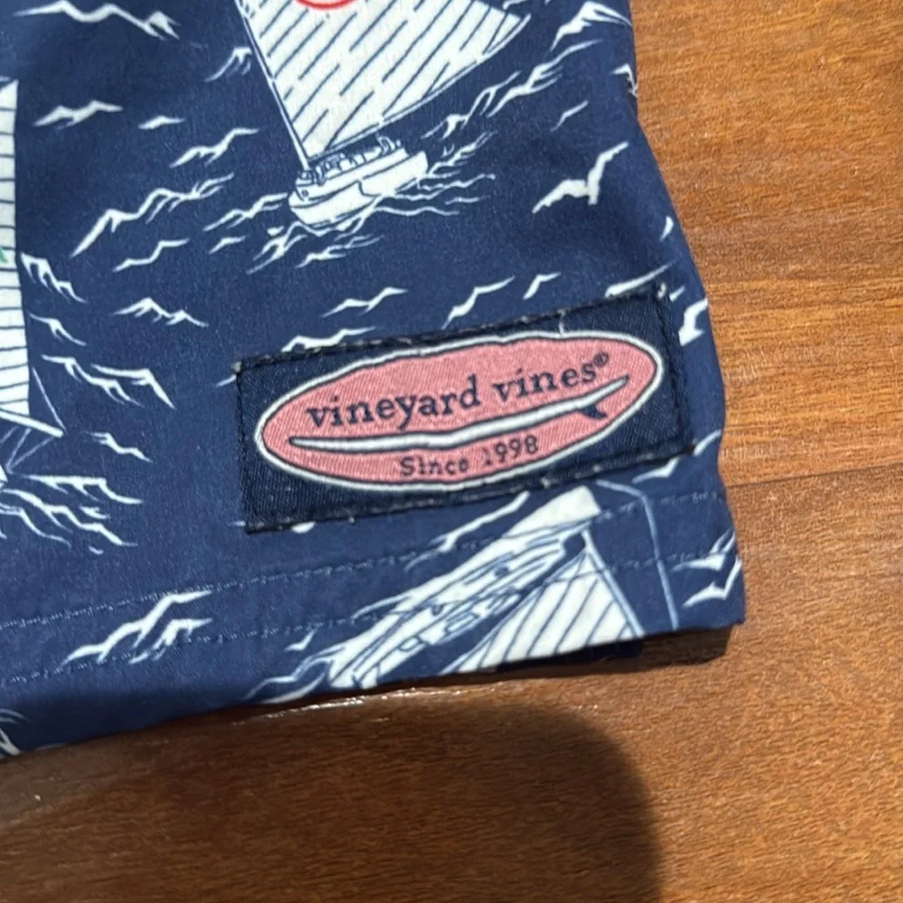 Vineyard Vines Navy Sailboat Swim Shorts large size 16 - Picture 3 of 10